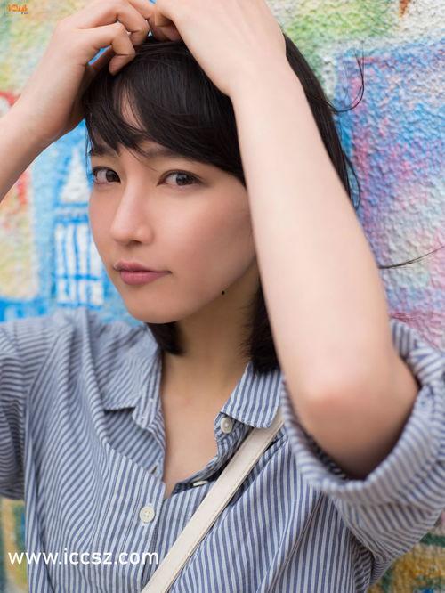 白日美女在线观看,一场跨越时空的梦幻邂逅